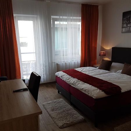 Hotel Eigelstein Кьолн Екстериор снимка
