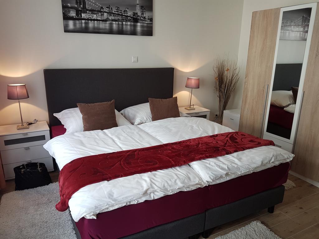 Hotel Eigelstein Кьолн Екстериор снимка