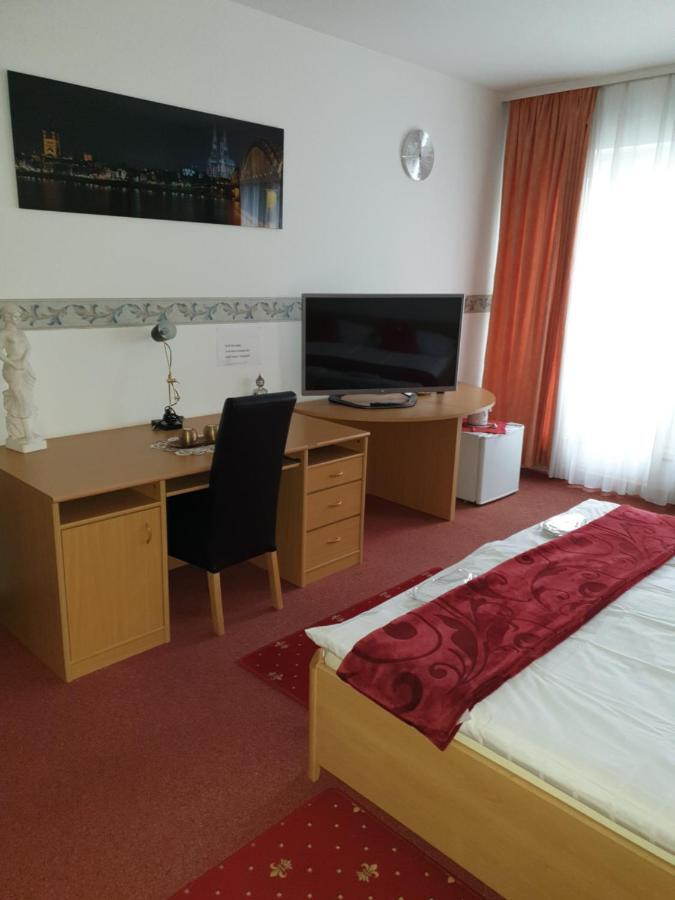 Hotel Eigelstein Кьолн Екстериор снимка