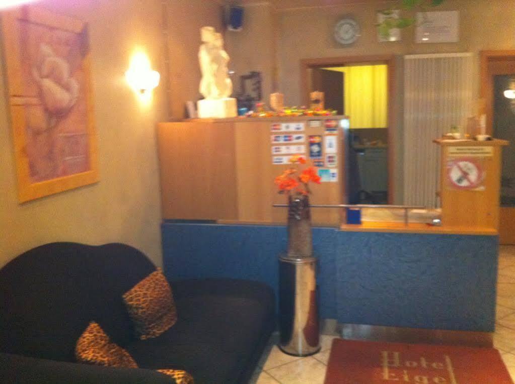 Hotel Eigelstein Кьолн Екстериор снимка